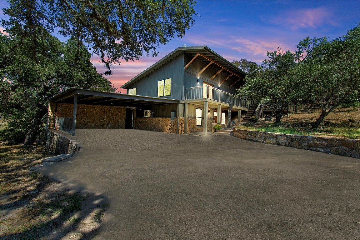Property Photo: 103 Breezeway Drive TX 78611