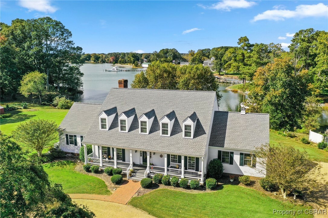 Property Photo: 326 Coppedge Farm Road VA 22578