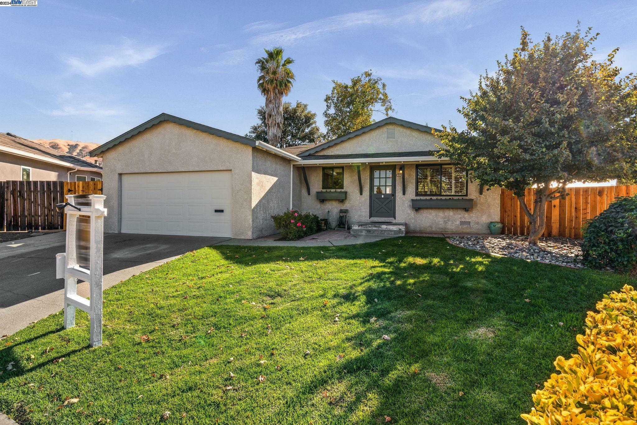 Property Photo:  282 Fernald Ct  CA 94539 