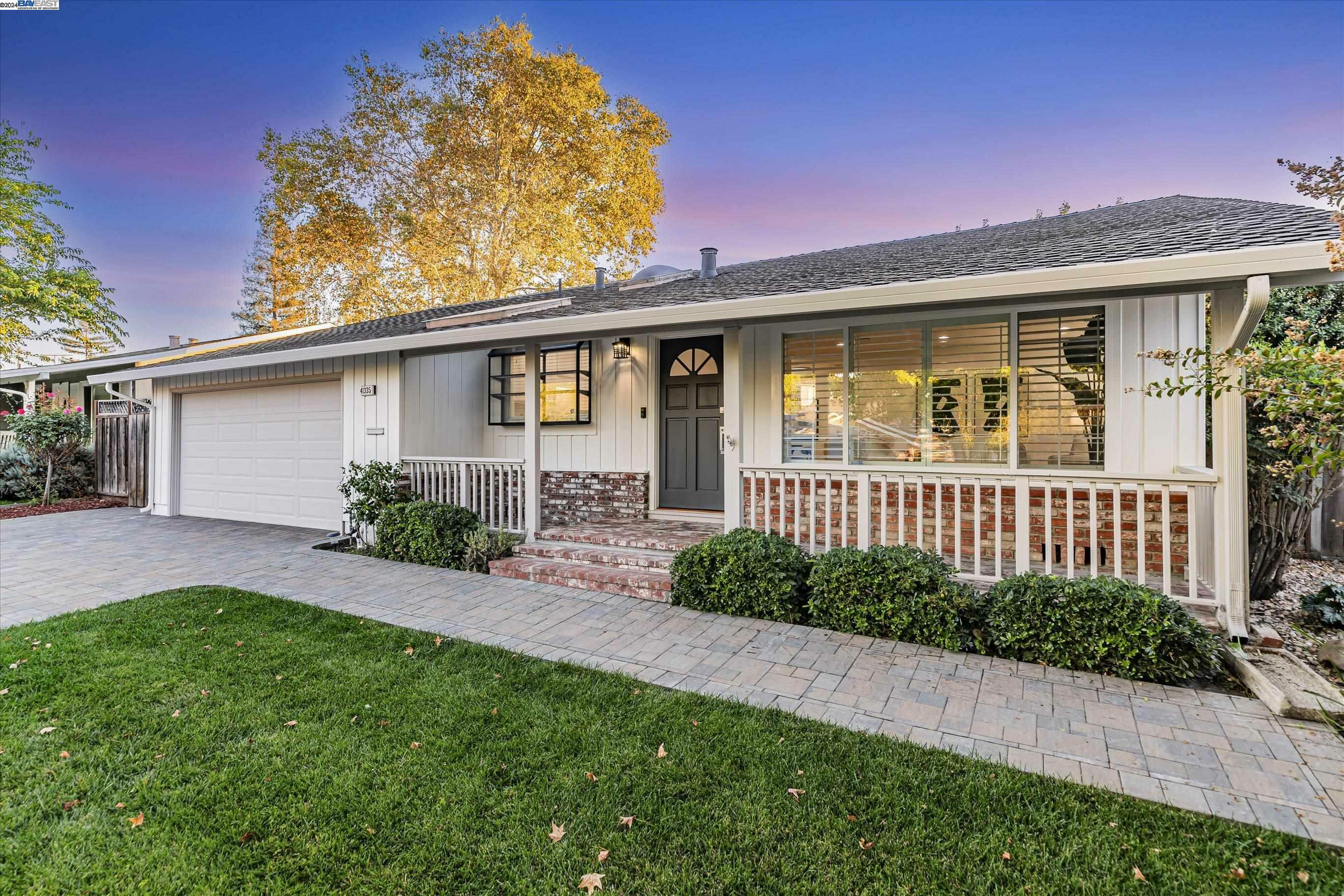 Property Photo:  41335 Apricot Ln  CA 94539 