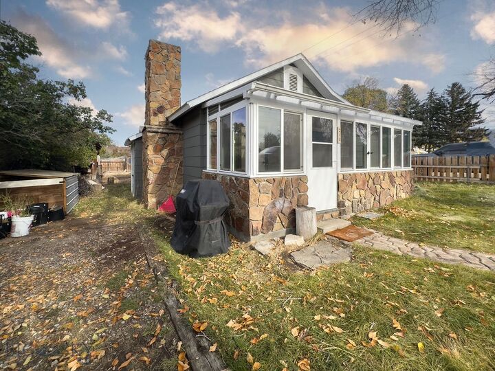 Property Photo: 210 W Hamilton MT 59749