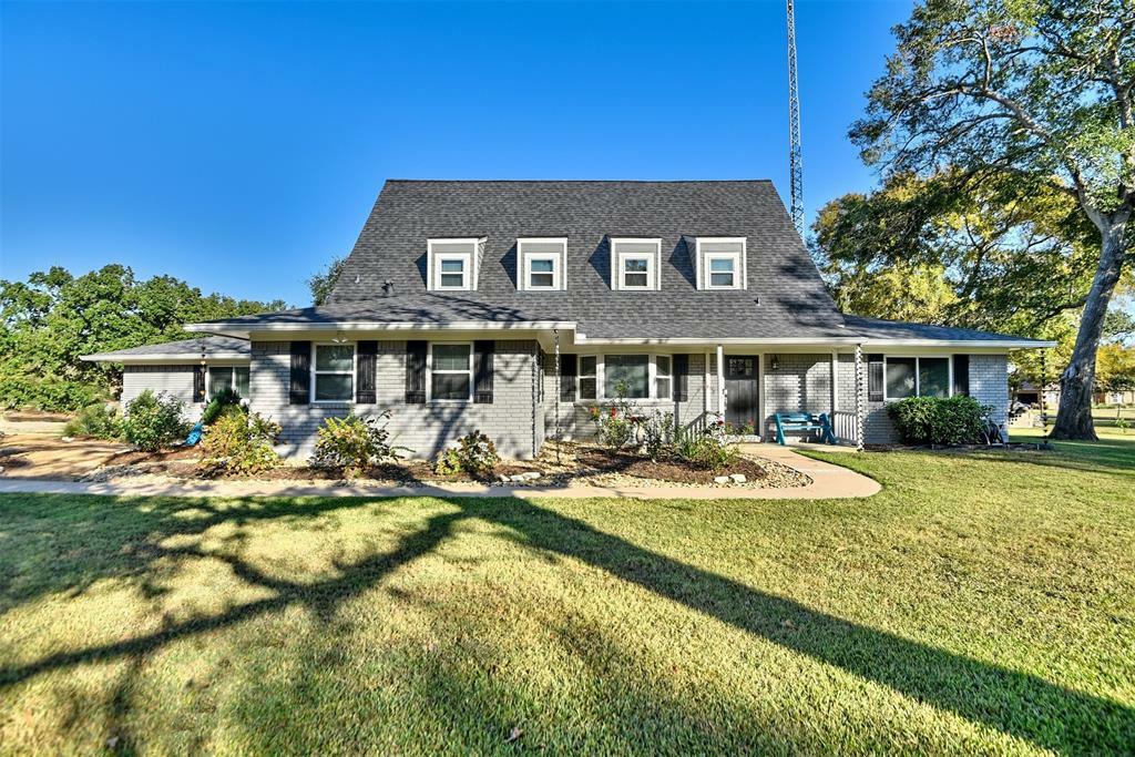 Property Photo: 2852 Five Oaks Lane TX 77833