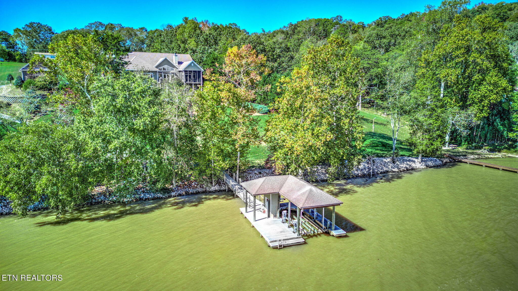 Property Photo:  234 Pin Oak Drive  TN 37854 