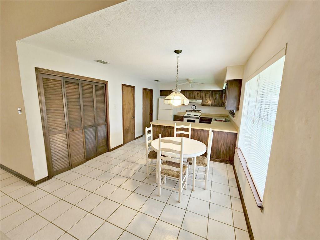 Property Photo:  210 Lake Ontario Court  LA 70461 