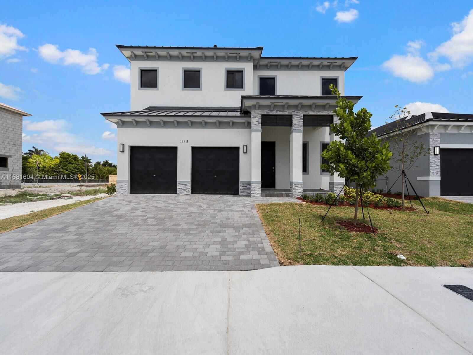 Property Photo: 18911 SW 317th Ter FL 33030