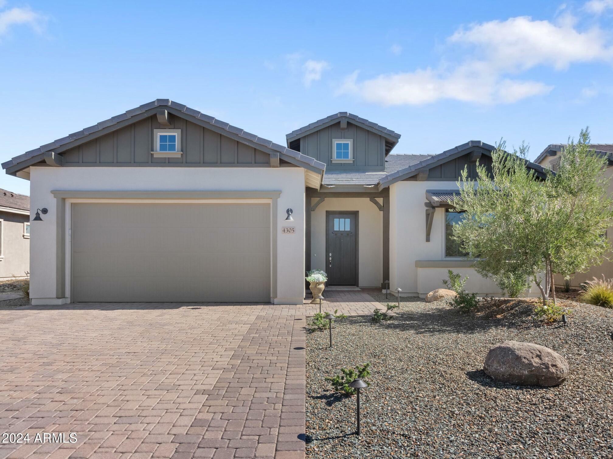 Property Photo:  4305 Copperhead Drive  AZ 85390 