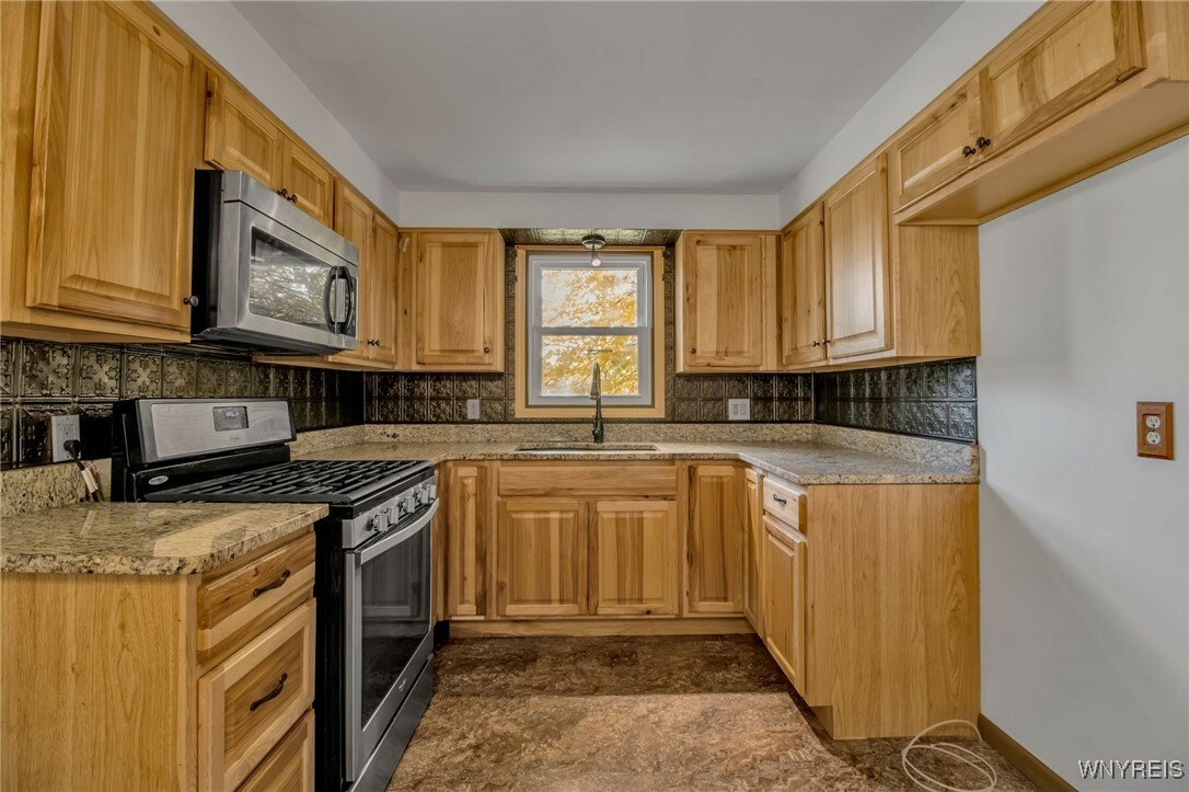 Property Photo:  26 Hackett Drive  NY 14150 