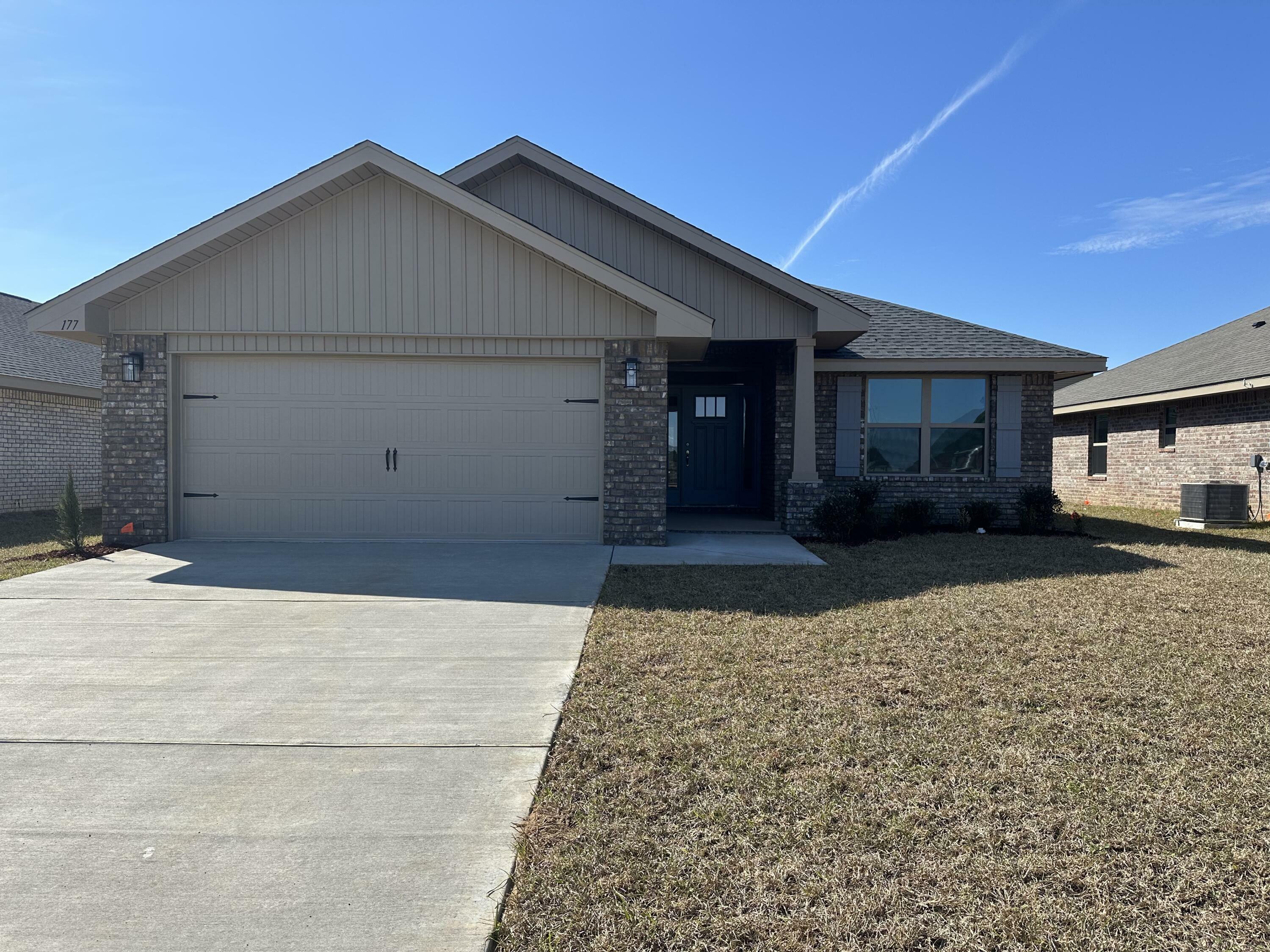 Property Photo: 177 Ridgeway Circle FL 32536