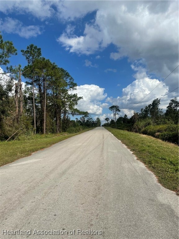 Property Photo:  2623 W Little Road  FL 33825 