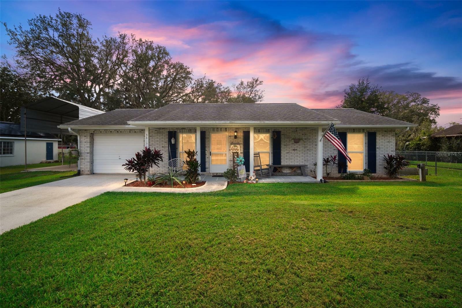 Property Photo:  38136 Archer Avenue  FL 33541 