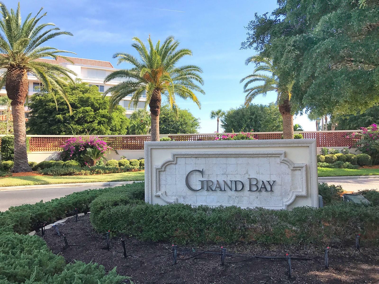 Property Photo:  3060 Grand Bay Boulevard 112  FL 34228 