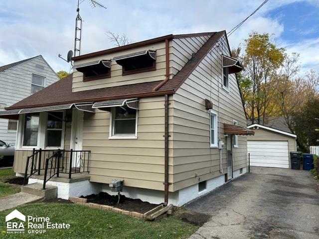 Property Photo:  2734 Yale Street  MI 48503 