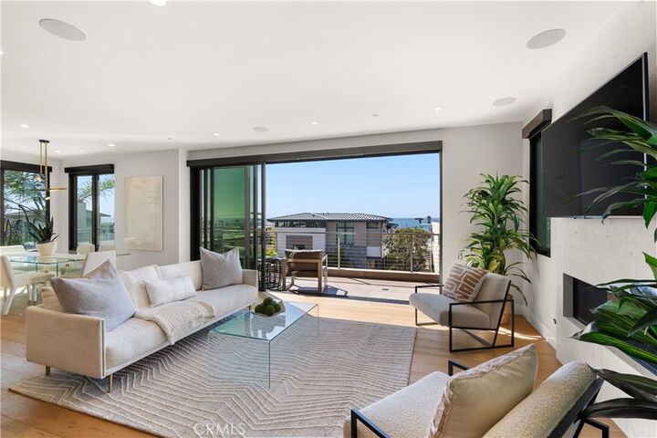 Property Photo: 1706 Manhattan Avenue CA 90254