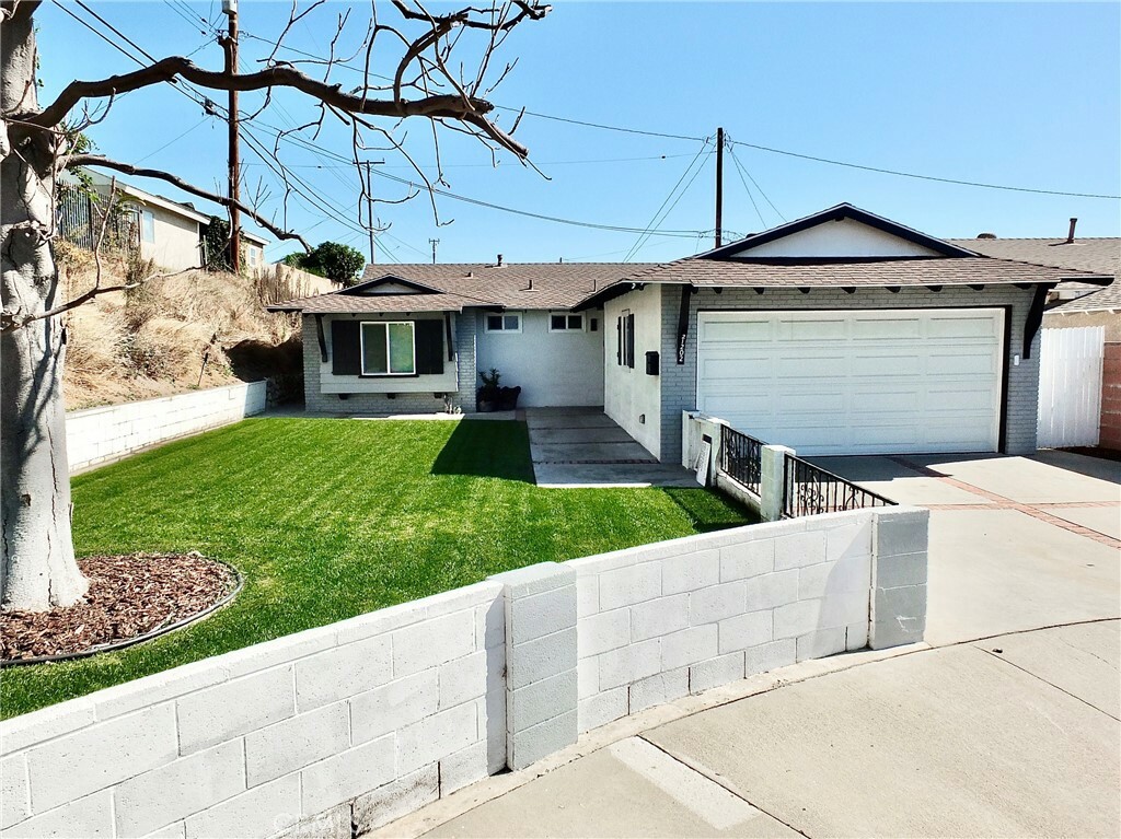 Property Photo:  21202 Marigold Avenue  CA 90502 