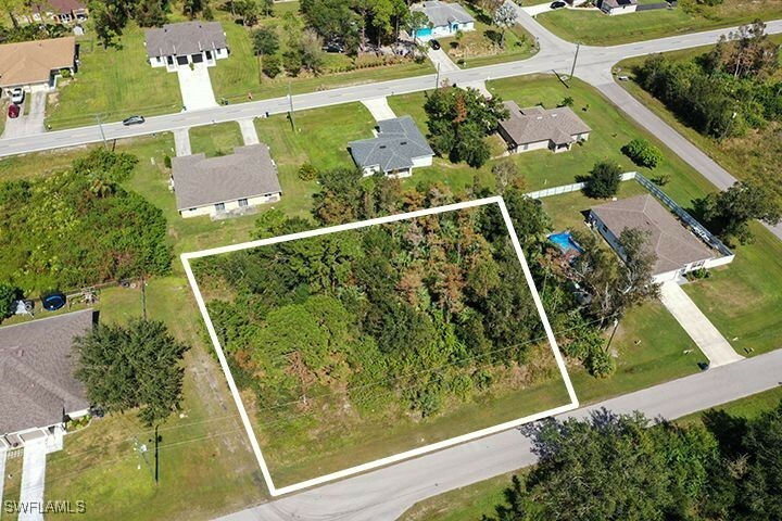 Property Photo:  5316/5318 Bristo Street  FL 33971 