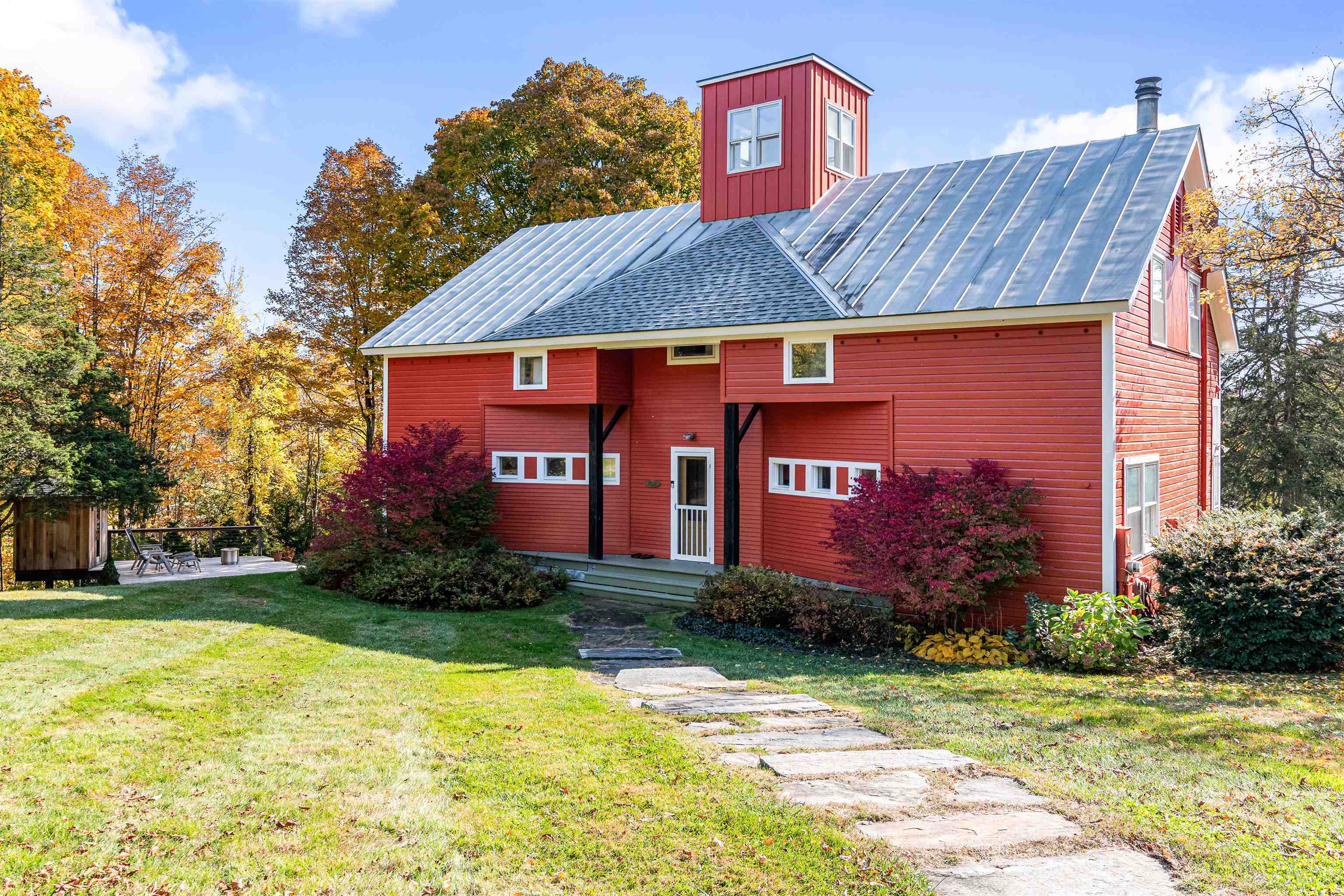 Property Photo:  1212 Thompsons Point Road  VT 05445 