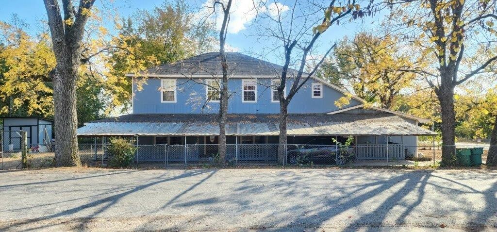 Property Photo: 392 N Main Street AR 72719