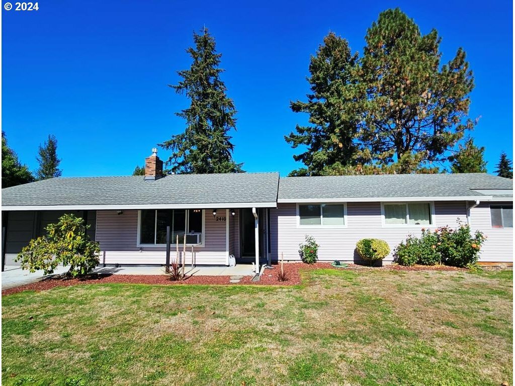 Property Photo:  2410 NW 99th St  WA 98665 