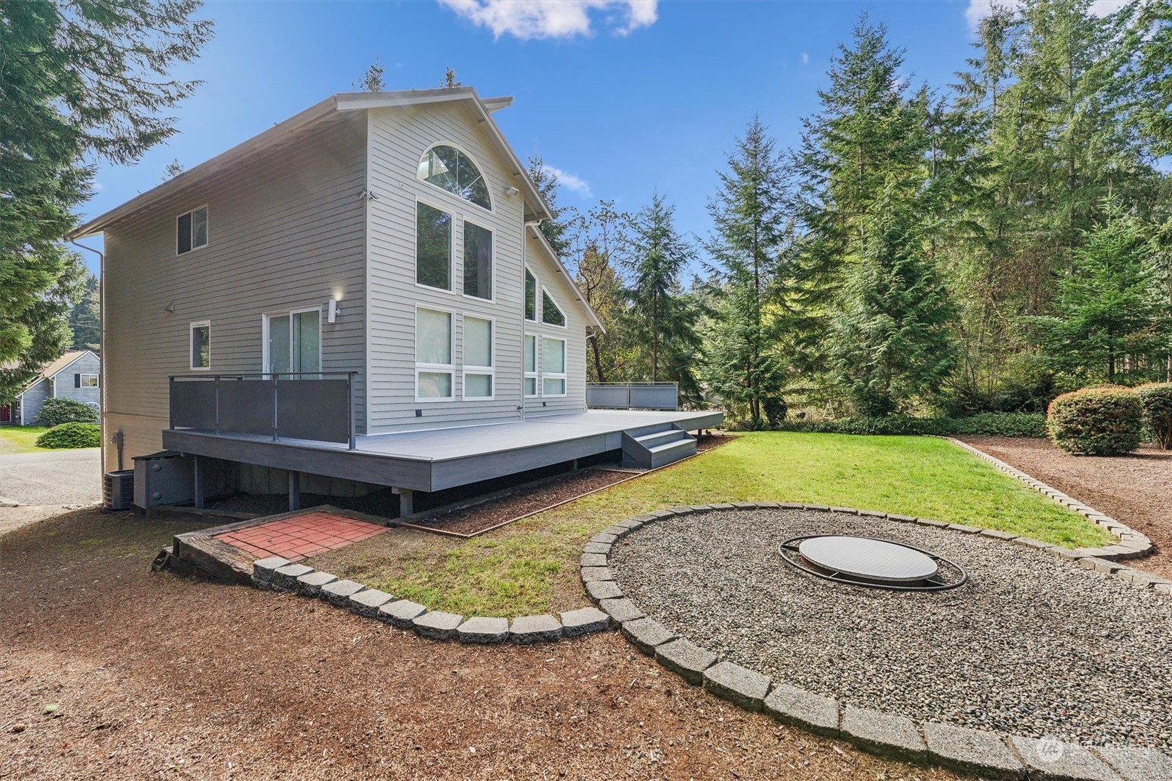 Property Photo:  10904 Pioneer Drive  WA 98303 