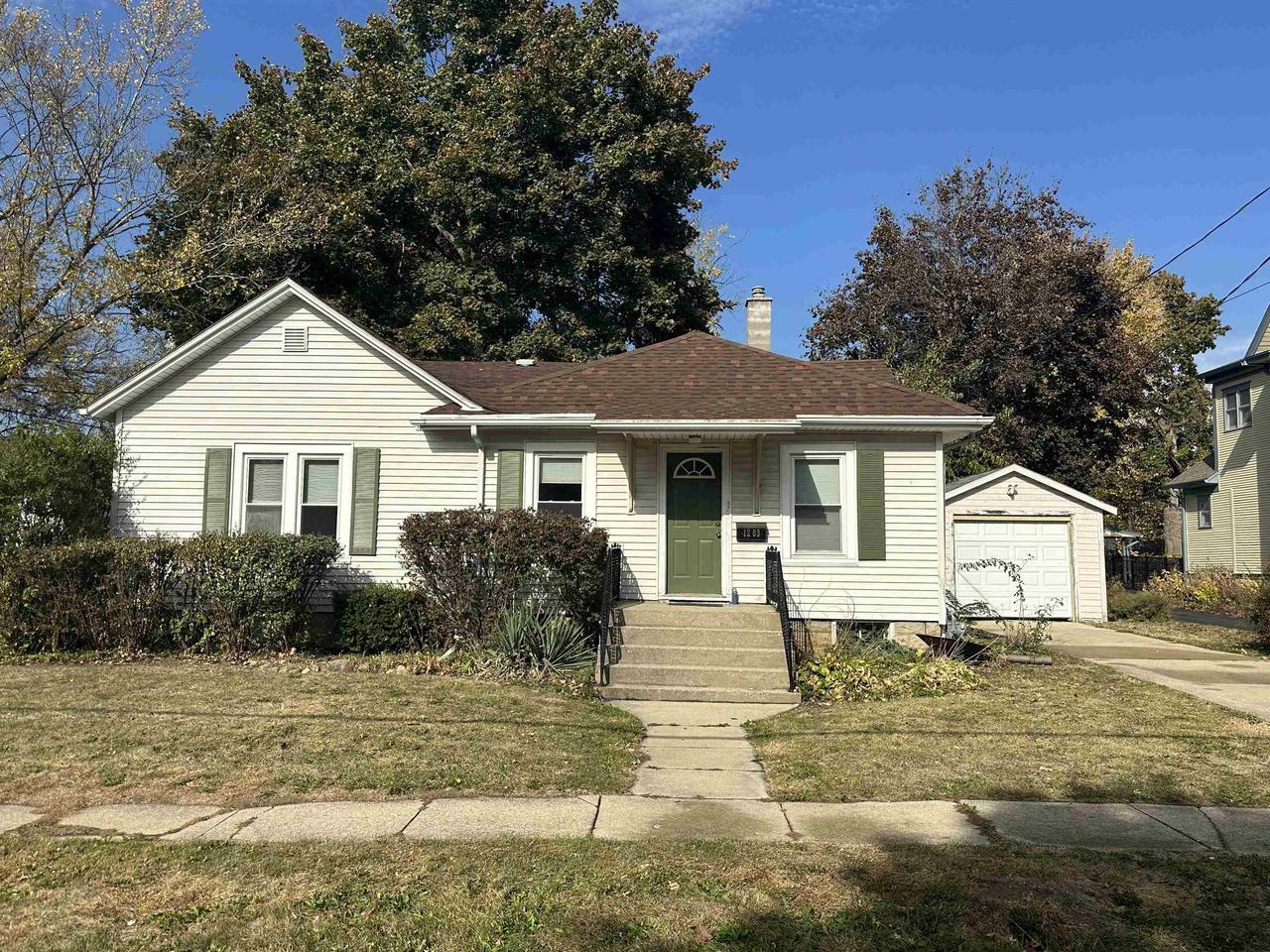 Property Photo:  1203 Bushnell Street  WI 53511 