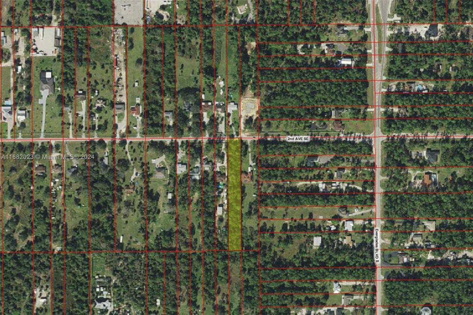 Property Photo:  2nd Ave SE Everglades Blvd S  FL 34117 