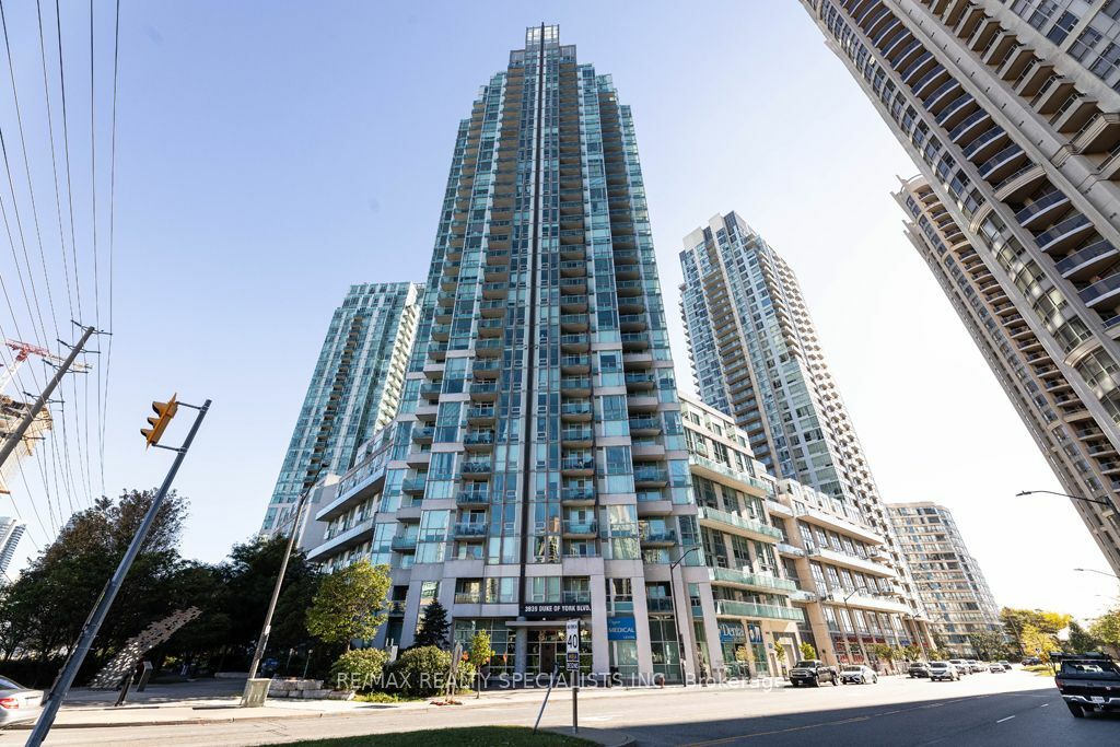 3939 Duke Of York Blvd 302  Mississauga ON L5B 4N2 photo