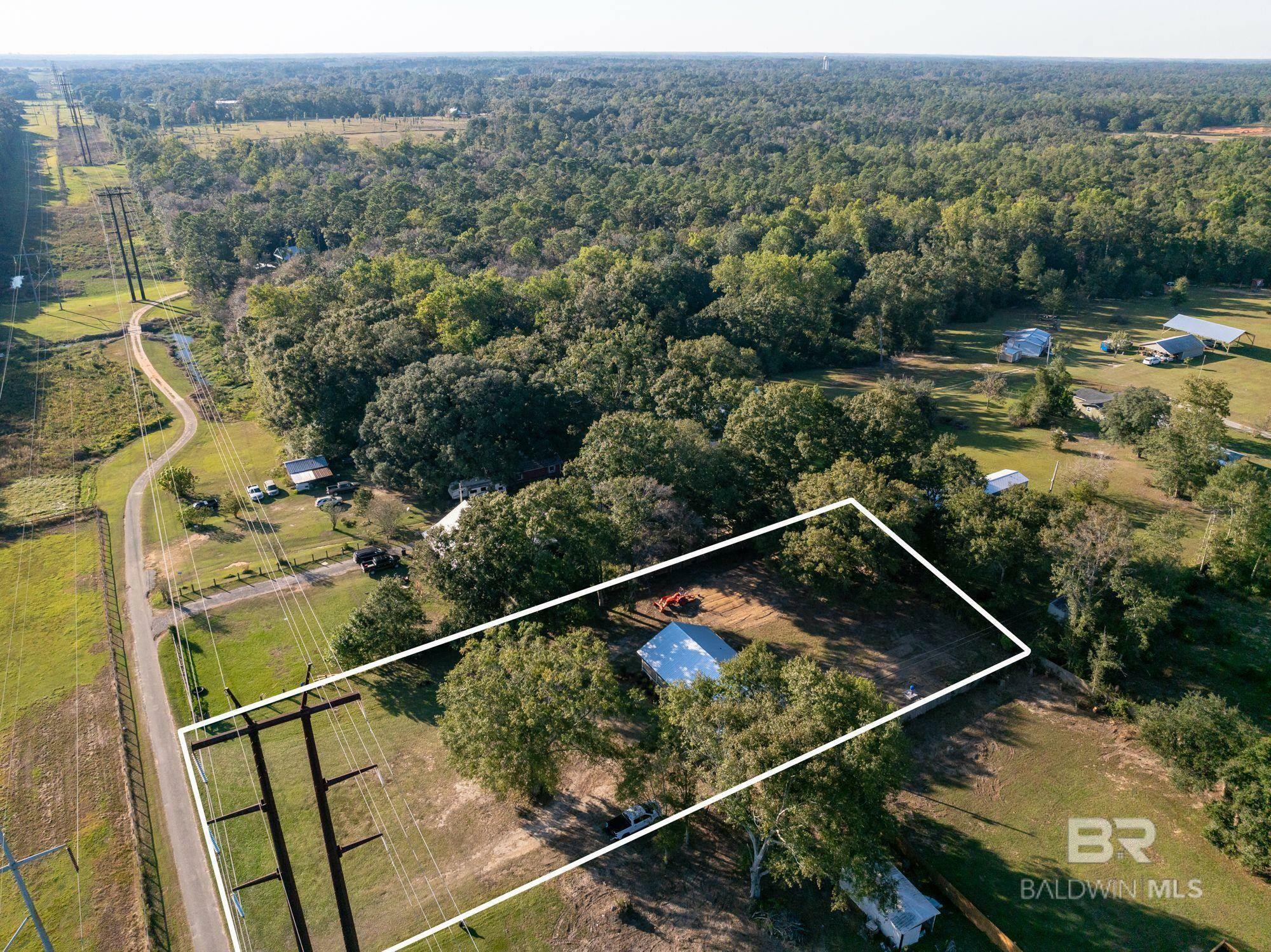 Property Photo:  20691 Hunt Road  AL 36567 