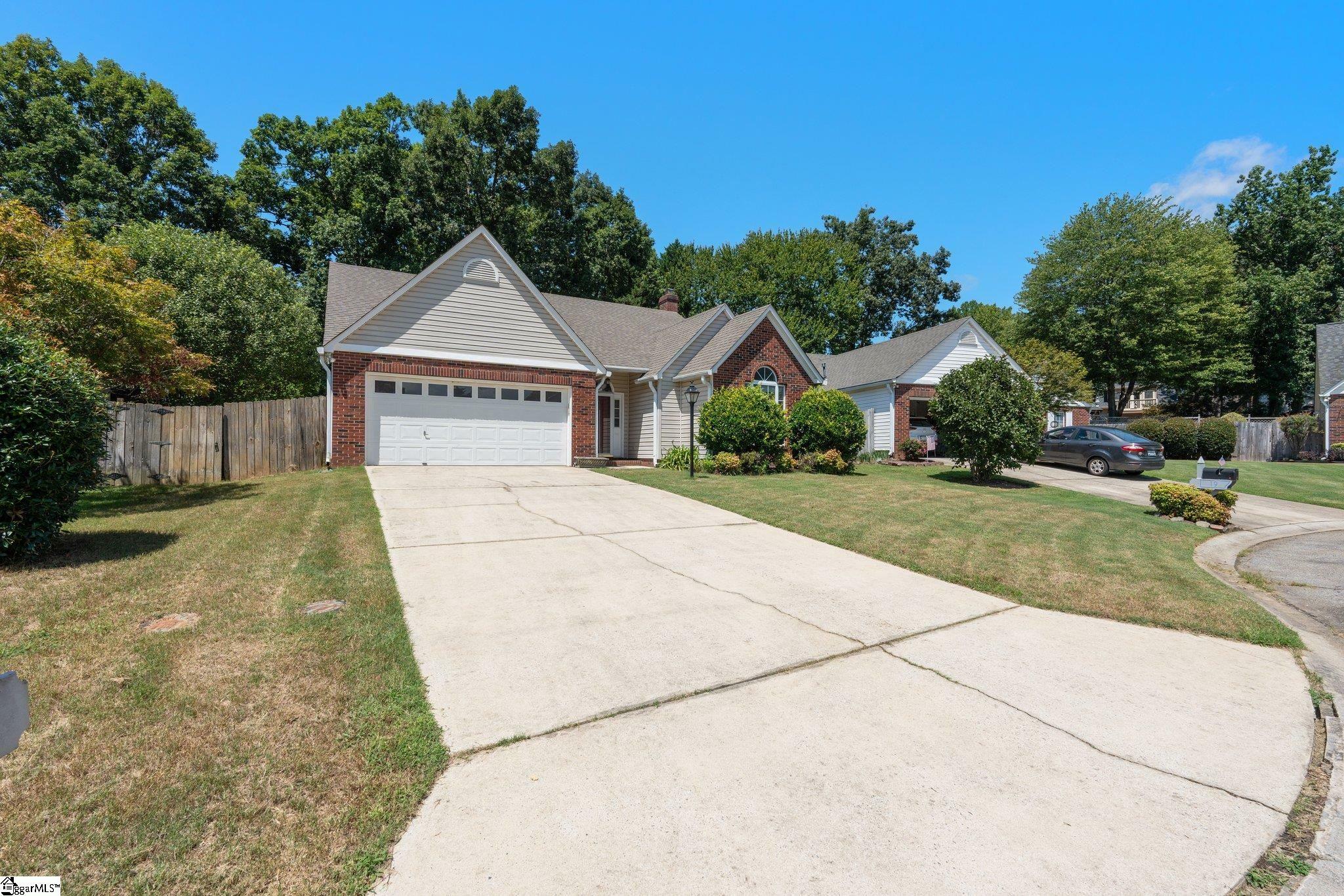 Property Photo:  15 Hazelnut Court  SC 29687 