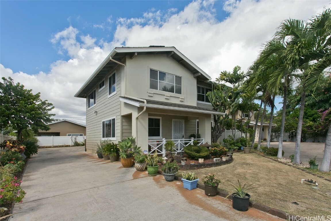 Property Photo: 94-549 Halekuai Place HI 96797