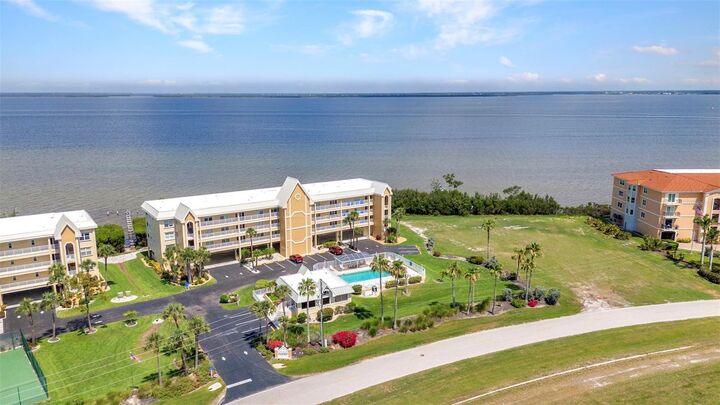 Property Photo:  101 N Marion Court 122  FL 33950 