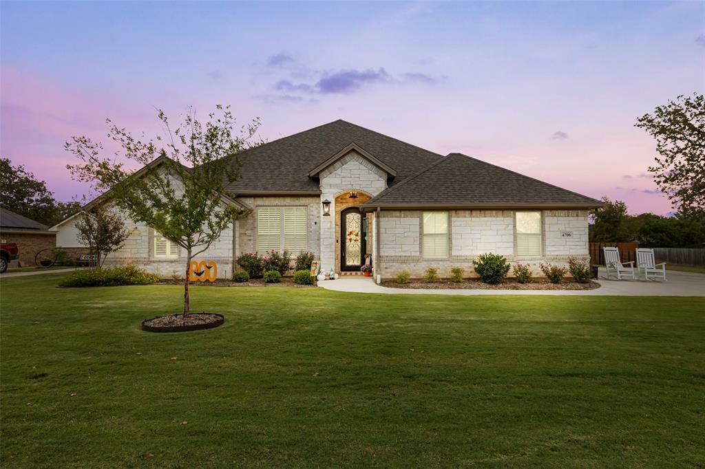 Property Photo:  4706 W Wedgefield Road  TX 76049 