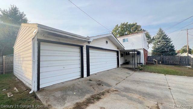 Property Photo:  35007 Winslow Street  MI 48184 