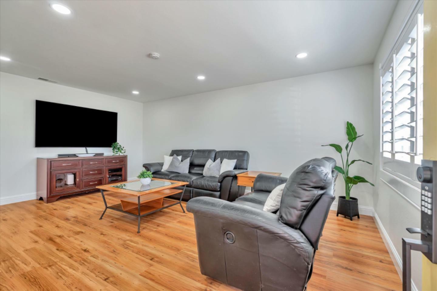 Property Photo:  3531 Earl Drive  CA 95051 