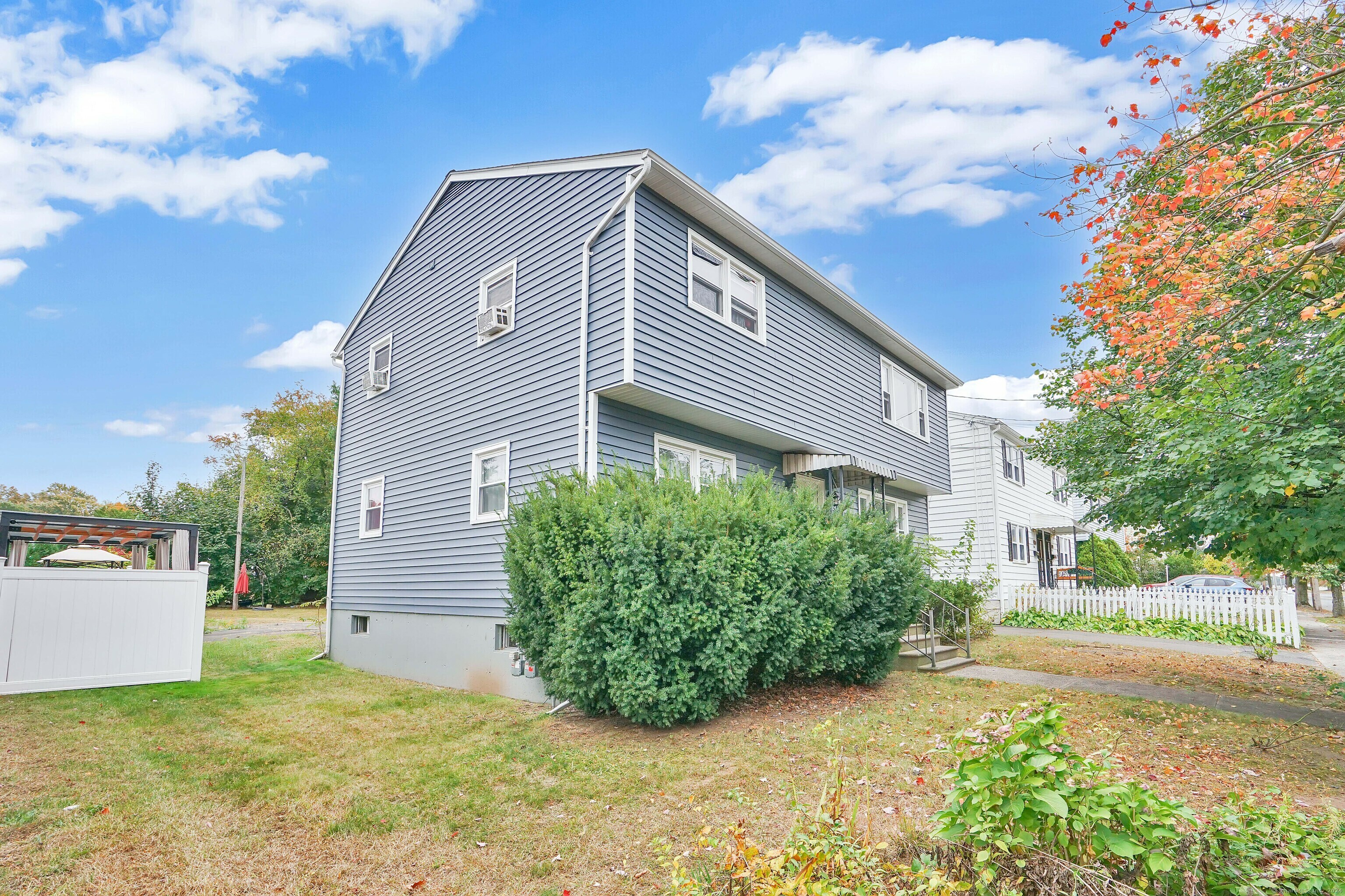 Property Photo:  328 South Cherry Street  CT 06492 