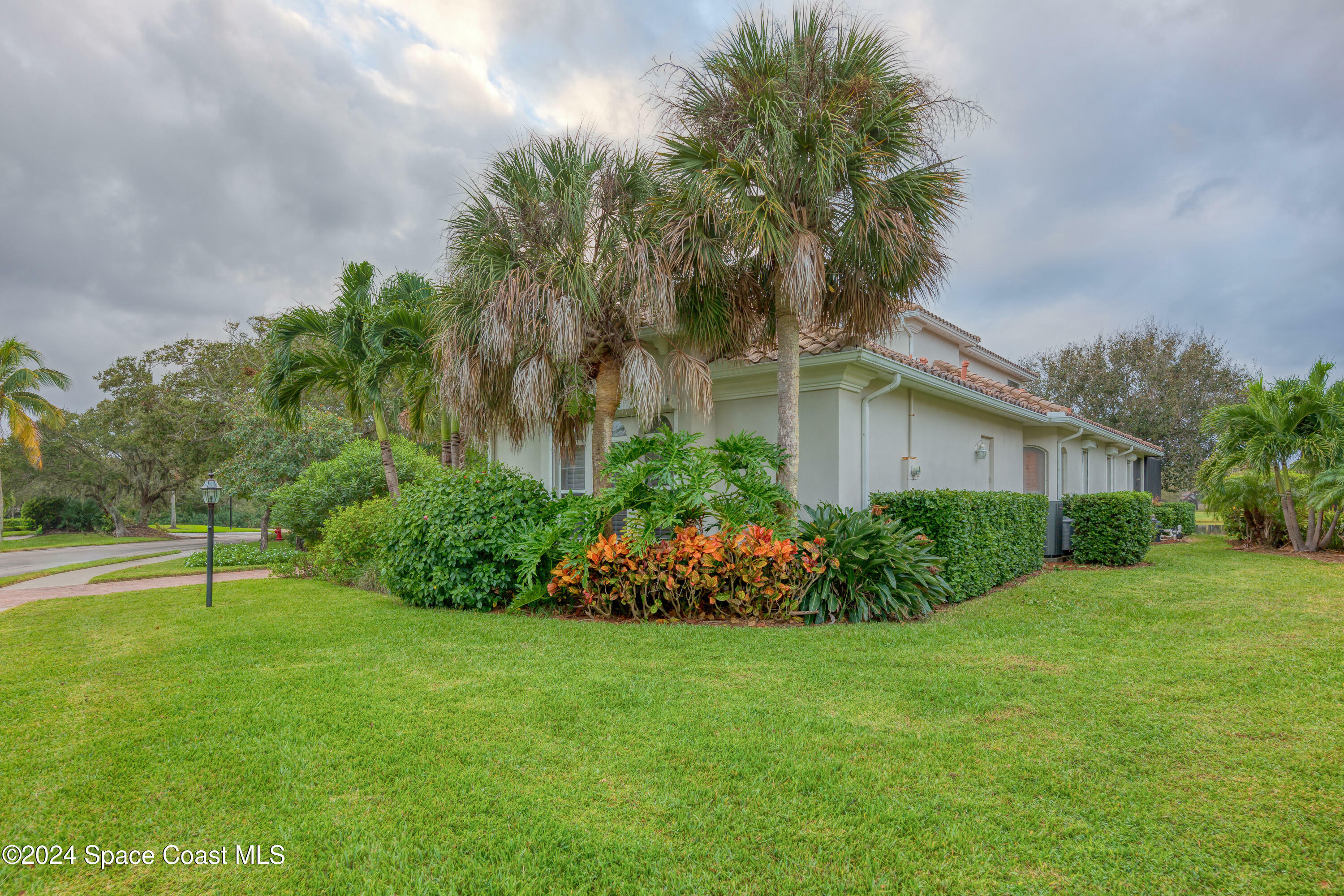 Property Photo:  894 Aquarina Boulevard  FL 32951 