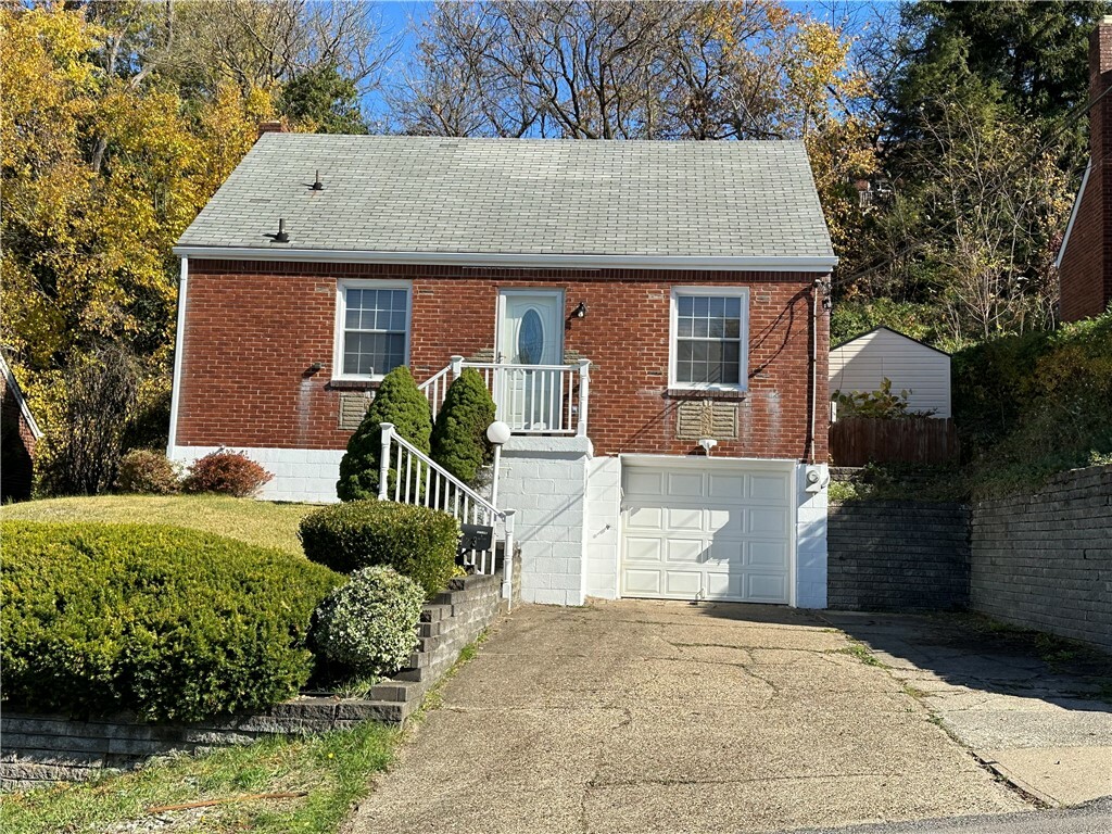 Property Photo: 723 Nordeen Drive PA 15122