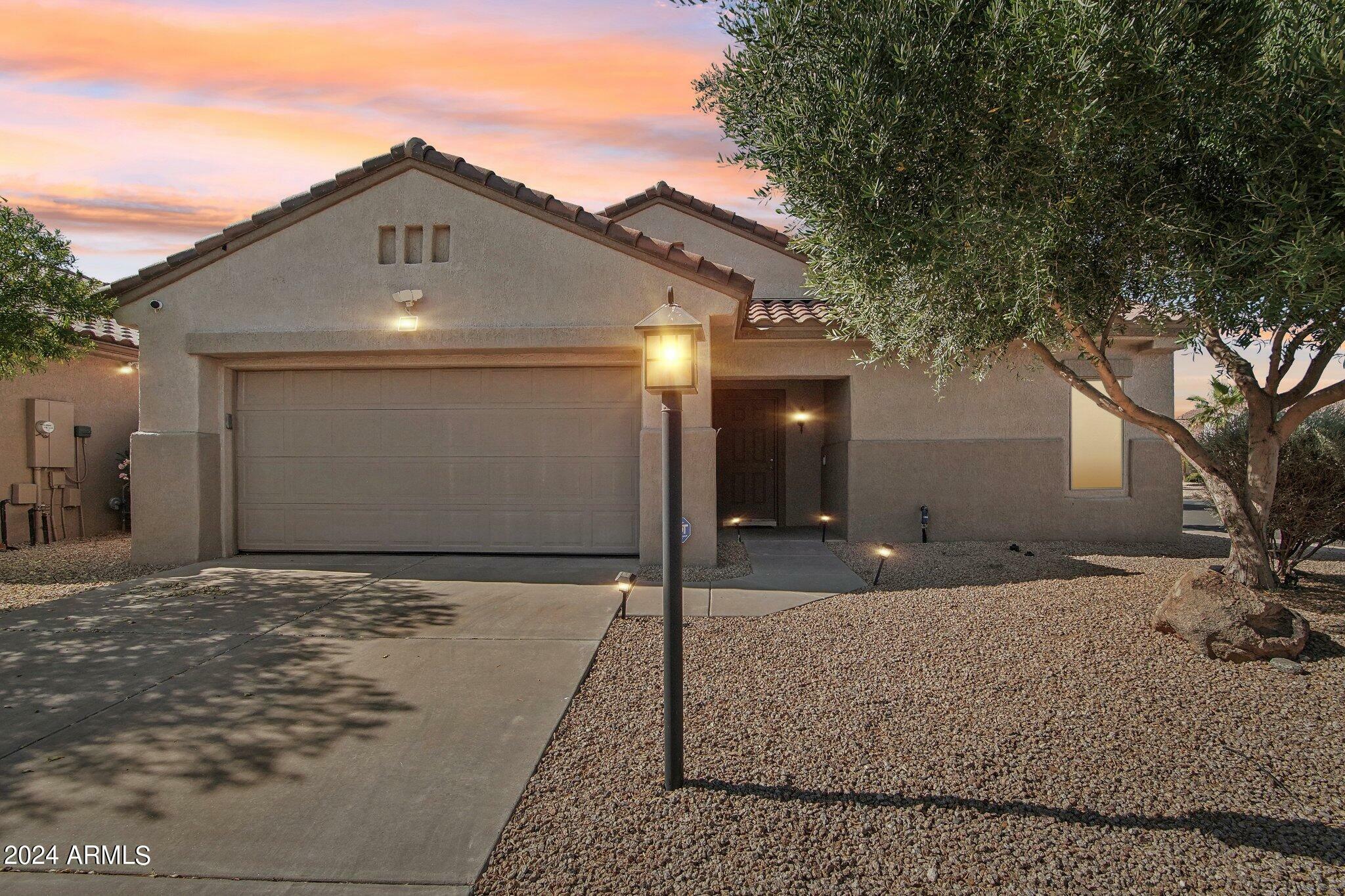 Property Photo:  20020 N Siesta Rock Drive  AZ 85374 