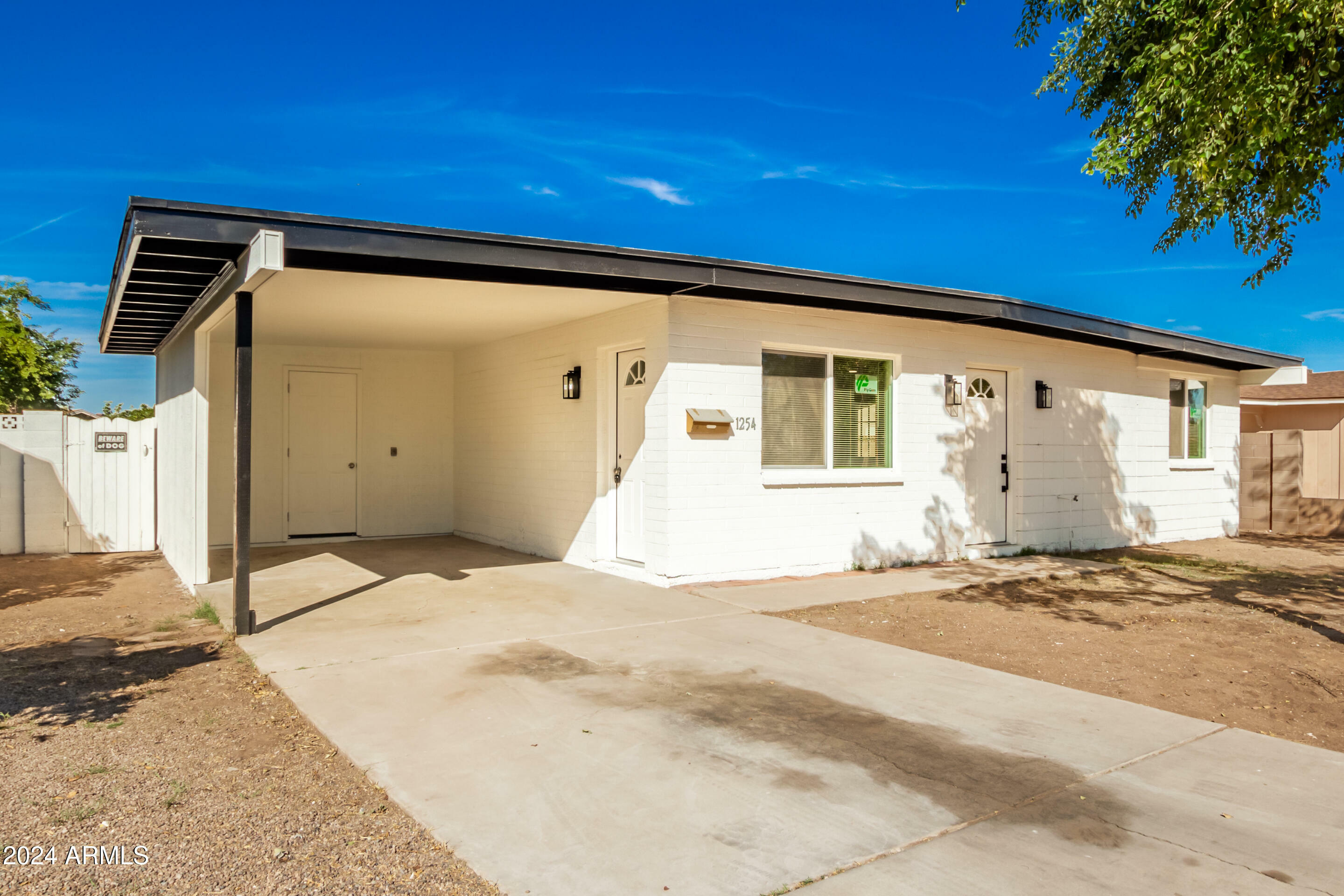 Property Photo:  1254 W Manhatton Drive  AZ 85282 