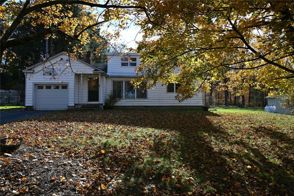 Property Photo:  284 Lake Street  PA 18801 