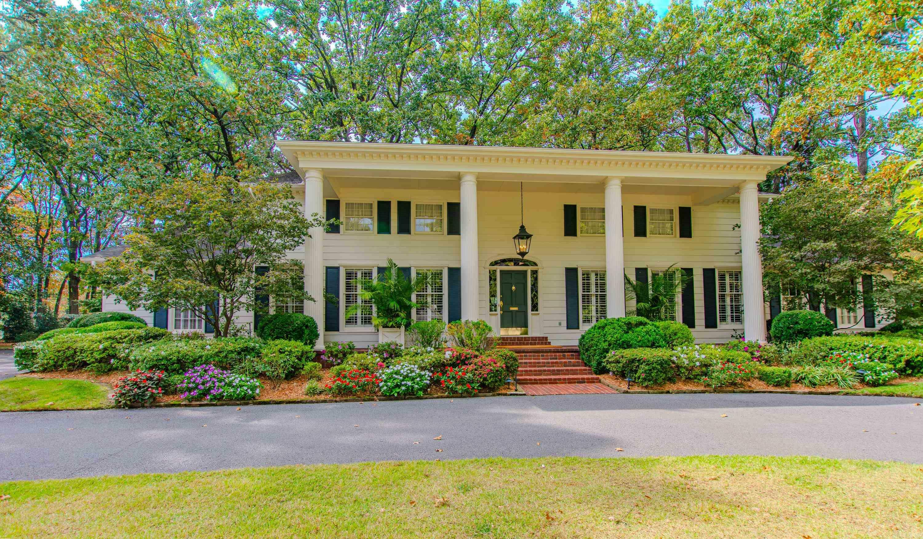 Property Photo:  467 Valley Club Circle  AR 72212 