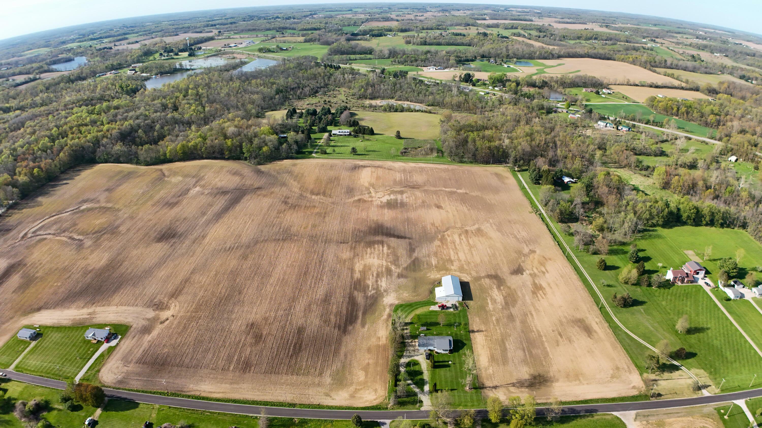 Property Photo: 5329 Township Road 115 OH 43338