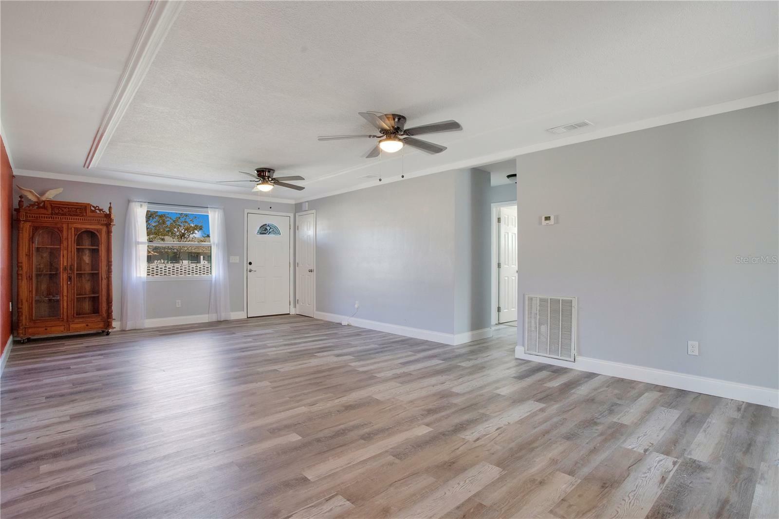 Property Photo:  2030 Leisure Drive  FL 33881 