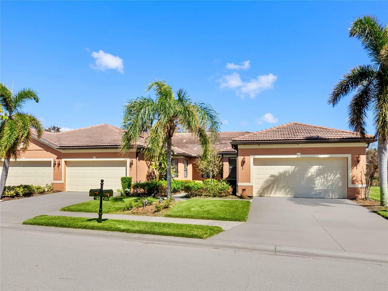 2096 Batello Drive  Venice FL 34292 photo