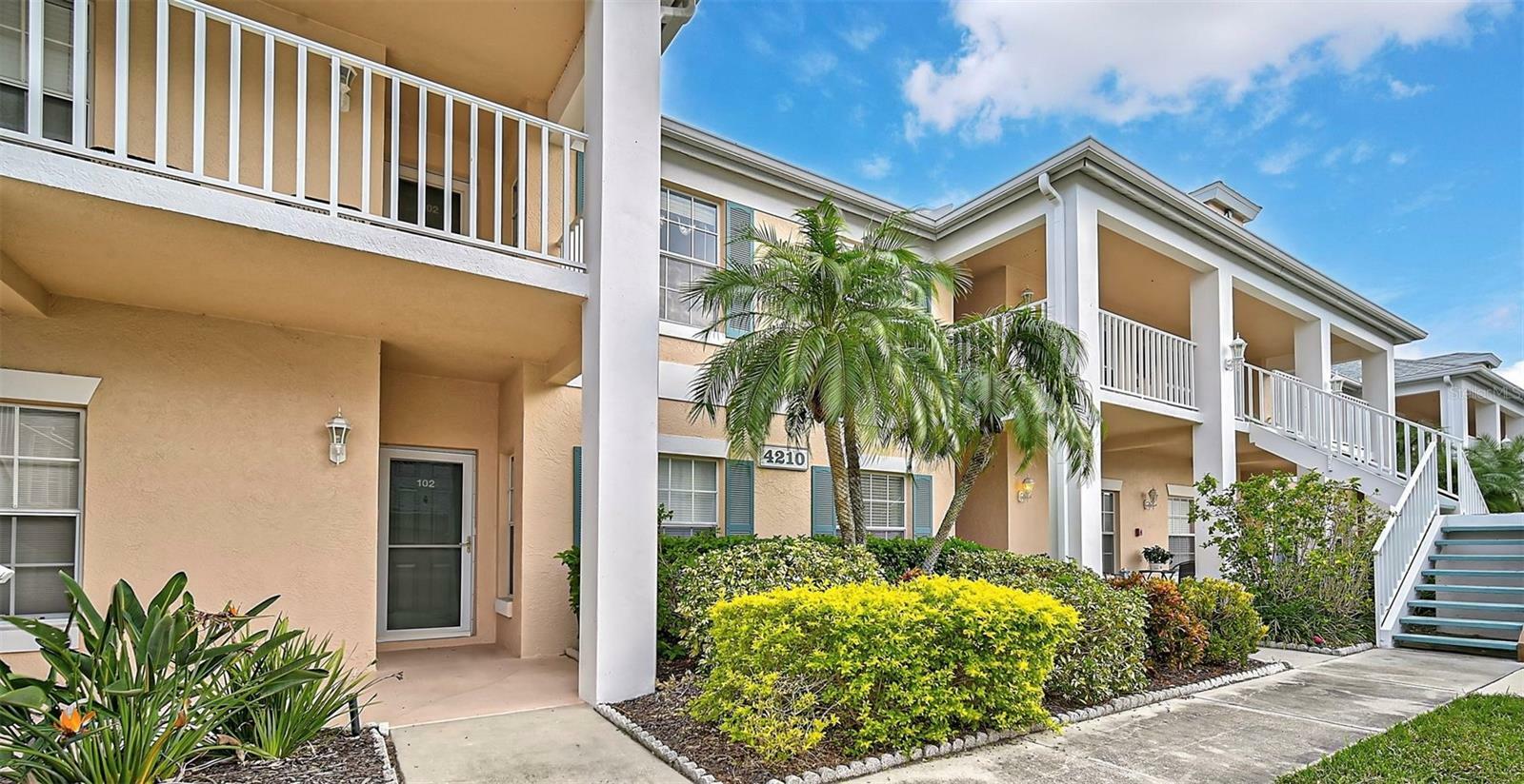 Property Photo:  4210 Caddie Drive E 102  FL 34203 