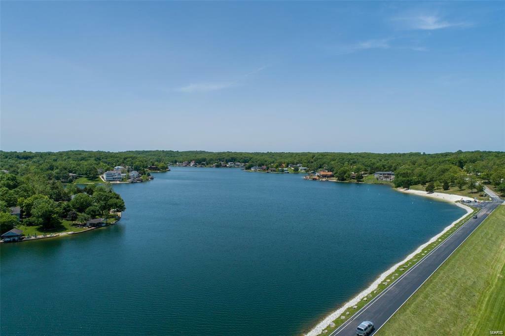 Property Photo:  10155 Lake Ridge Drive  MO 63050 