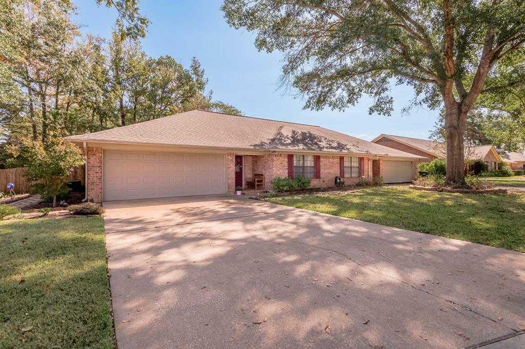 Property Photo:  128 Oakview  TX 75965 