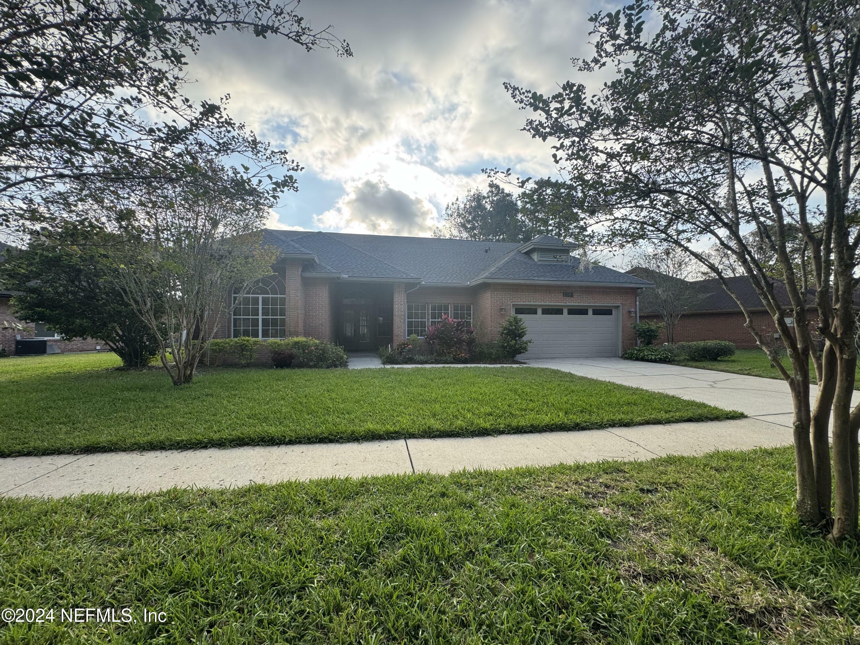 Property Photo:  2381 Covington Creek Circle W  FL 32224 