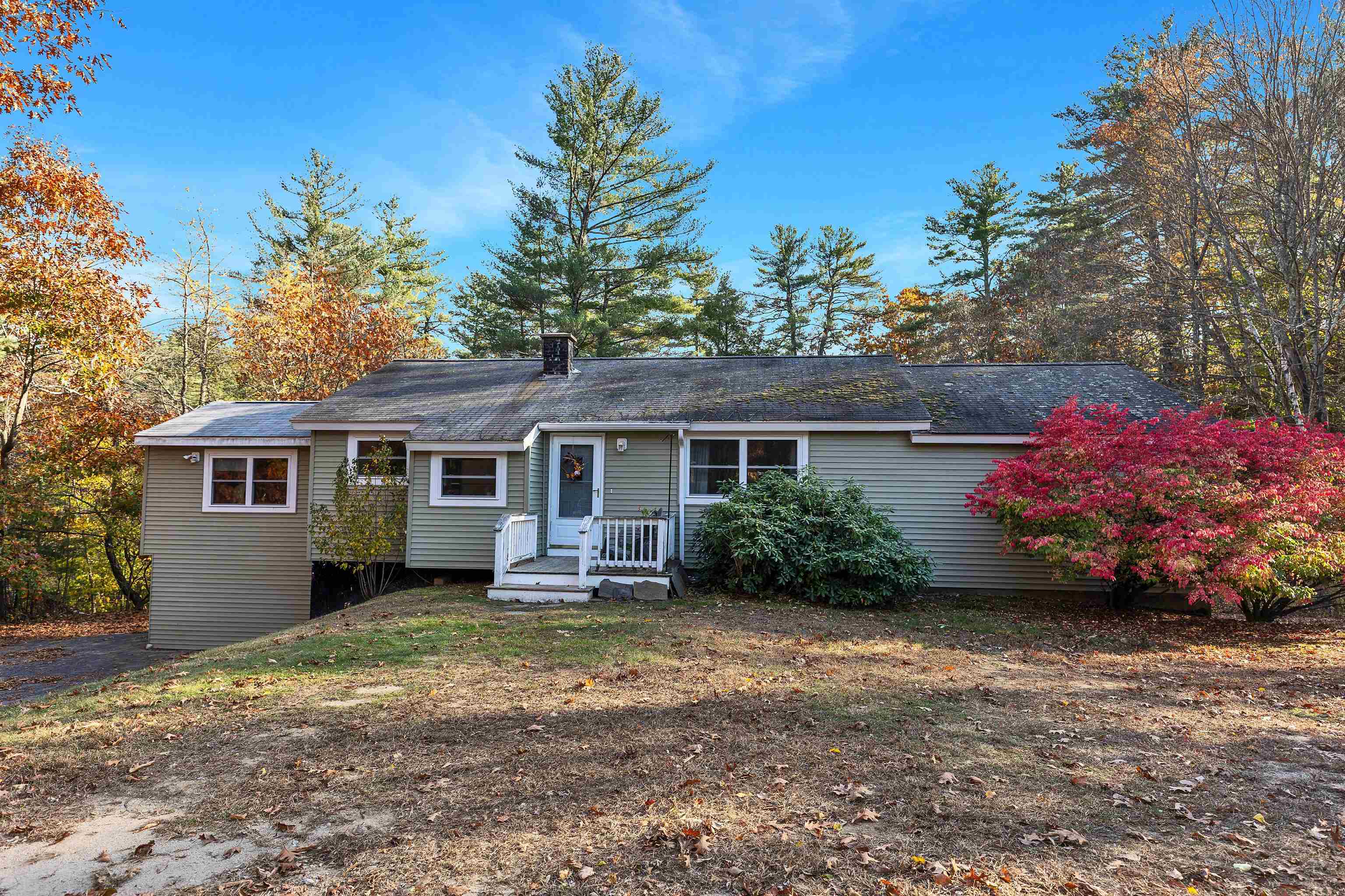 Property Photo:  512 Fremont Road  NH 03036 