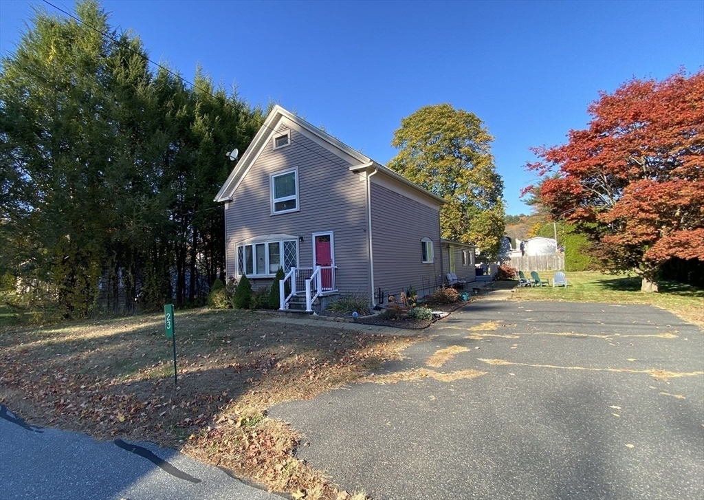 Property Photo: 23 Oak St MA 01354