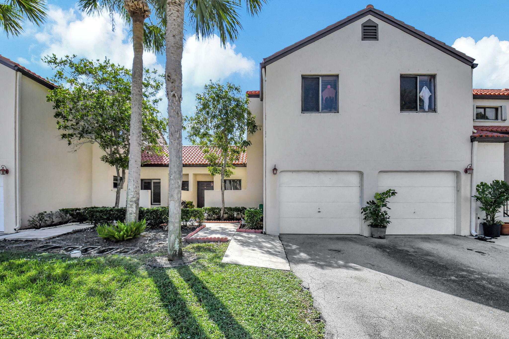 16 Via De Casas Sur 103  Boynton Beach FL 33426 photo